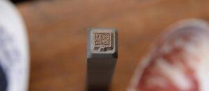 Pravý smalt • Genuine Enamel